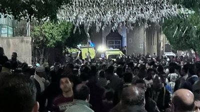 كارثة بسبب شائعة، وفاة طفلة وإصابة سيدات أثناء صلاة التهجد بمسجد العتيق بالأقصر (صور)