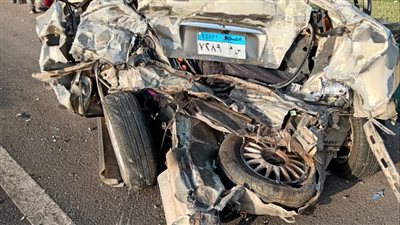 مصرع شخص في حادث تصادم سيارة ربع نقل مع ملاكي بالطريق الحر في القليوبية
