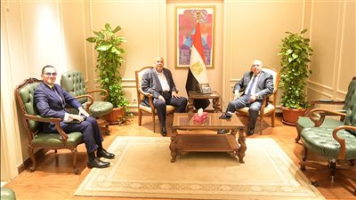 رئيس غرفة القاهرة: قطاع الحديد والصلب يساهم بنسبة كبيرة في الصادرات المصرية 