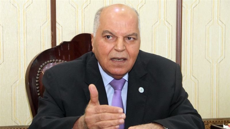  خلف الزناتي نقيب