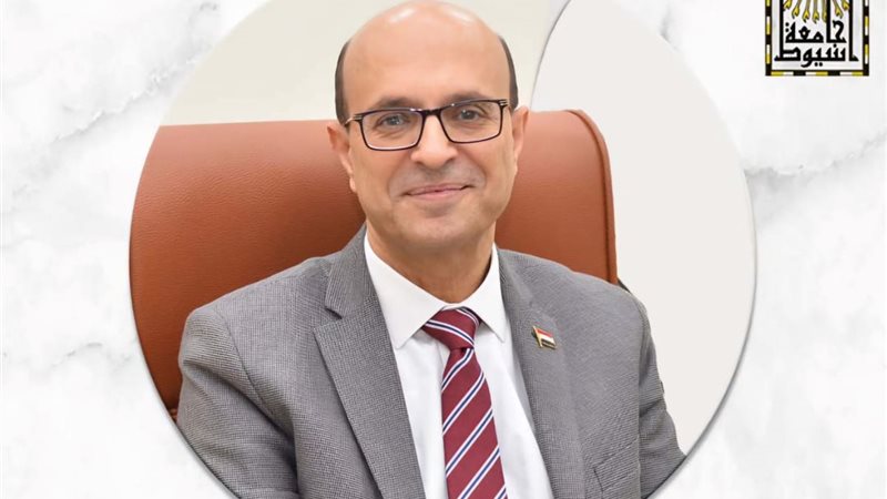 الدكتور أحمد المنشاوي