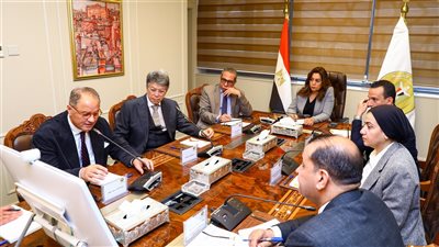 وزيرة التنمية المحلية تتابع استعدادات احتفالية افتتاح المتحف المصرى الكبير