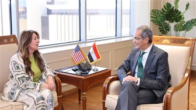 وزير الاتصالات يبحث مع السفيرة الأمريكية تعزيز التعاون المشترك