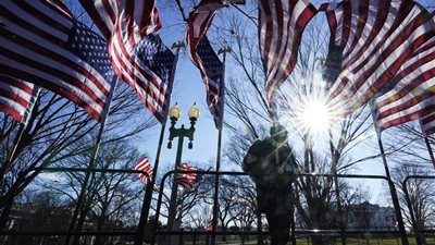 منها الإمارات، واشنطن تدرج 70 شركة من 5 دول إلى قائمة العقوبات بتهمة تهديد الأمن القومي