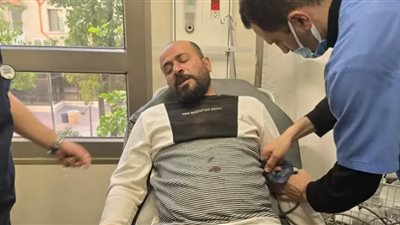 كان هدفهم قتلي، المخرج الفلسطيني الفائز بالأوسكار يروي تفاصيل هجوم المستوطنين الوحشي عليه