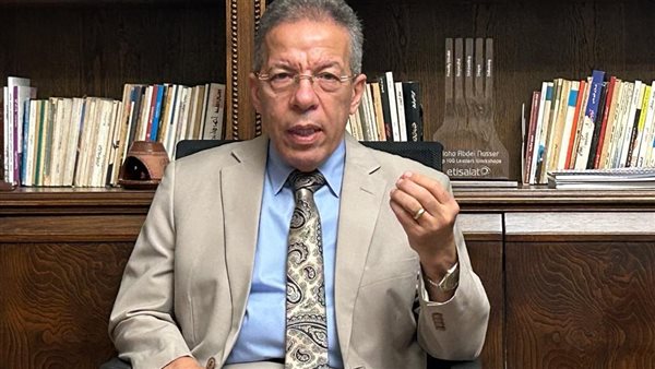 نهاية الأسبوع المقبل، نقيب الأطباء يعلن مفاجأة سارة لخريجي كليات الطب 