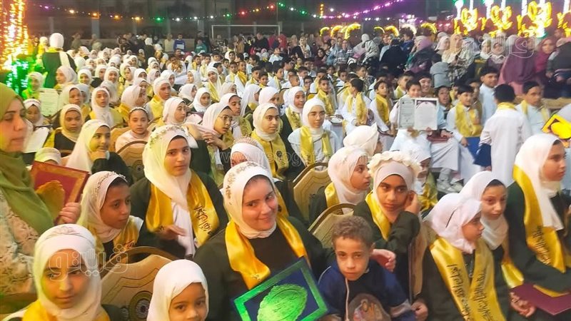 تكريم 400 طالب وطالبة