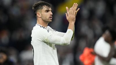 أسينسيو يجدد عقده مع ريال مدريد مقابل 6.2 مليون يورو في الموسم