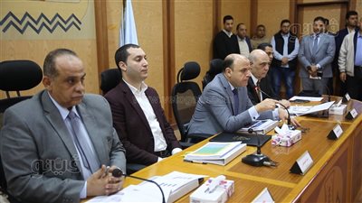 تفاصيل اجتماع المجلس التنفيذي بكفر الشيخ، تكثيف الرقابة على الأسواق «أبرز القرارات»