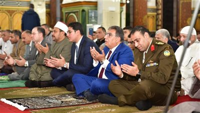 محافظ الدقهلية يشهد احتفال مديرية الأوقاف بليلة القدر