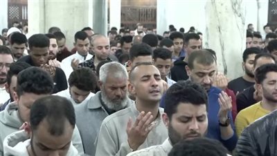 الأزهر يصدح بالدعاء لنصرة غزة في ليلة السابع والعشرين (فيديو)