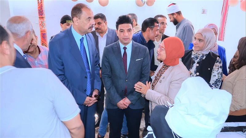 محافظ سوهاج ونائبه