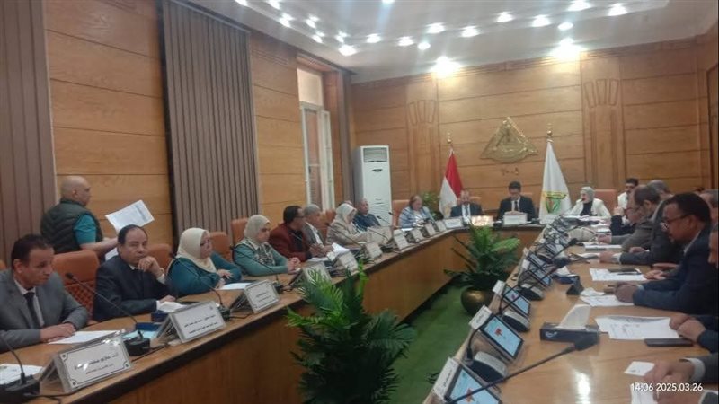 جامعة بنها، فيتو