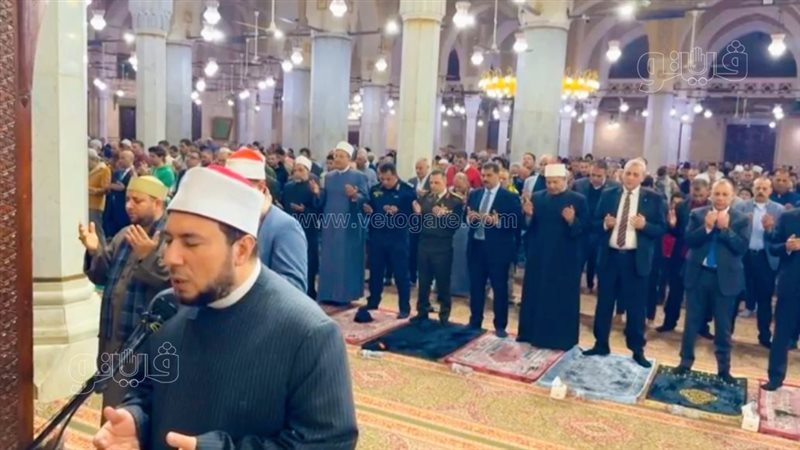 خشوع فى دعاء ليلة