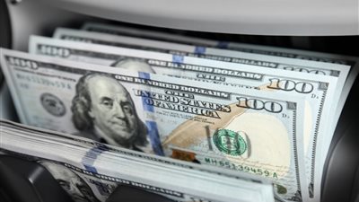 سعر الدولار في البنوك المصرية ببداية تعاملات اليوم الثلاثاء 29 أبريل 2025 