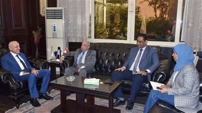 تفاصيل لقاء محافظ الأقصر ونقيب المهندسين 