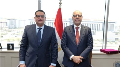 وزير العمل يستقبل سفير مصر لدى جمهورية التشيك للتباحث في الملفات المشتركة