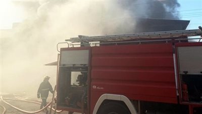 إخماد حريق نشب داخل مول شهير في الشيخ زايد