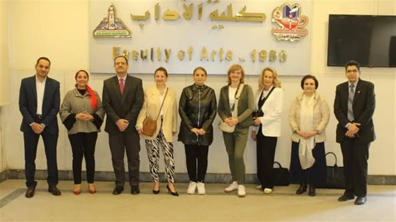 جامعة عين شمس، فيتو