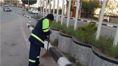 محافظ الدقهلية يتابع استعدادات المراكز والمدن لاستقبال عيد الفطر المبارك 