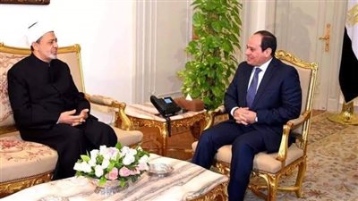  أخبار مصر اليوم: السيسي يجري اتصال هاتفيا بشيخ الأزهر للاطمئنان على صحته.. طوارئ بالكهرباء لتأمين التغذية خلال إجازة عيد الفطر.. إحالة موظفي الإدارات المحلية للنيابة العامة في هذه الحالة