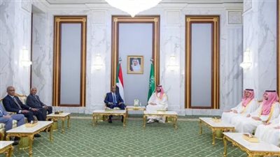 ولي العهد السعودي يستقبل البرهان، تفاصيل قمة قصر الصفا لبحث مستقبل السودان 