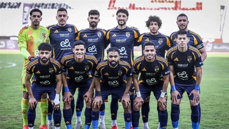 فريق الكرة بالأهلي،فيتو