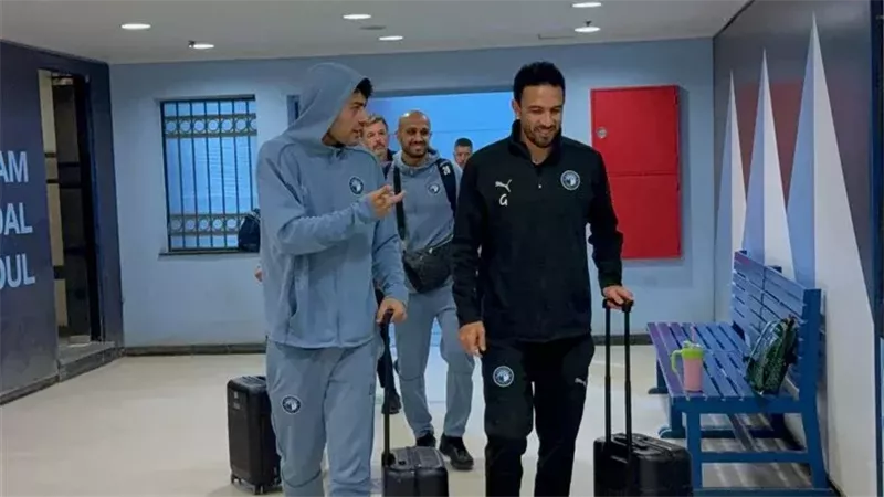 بيراميدز. فيتو