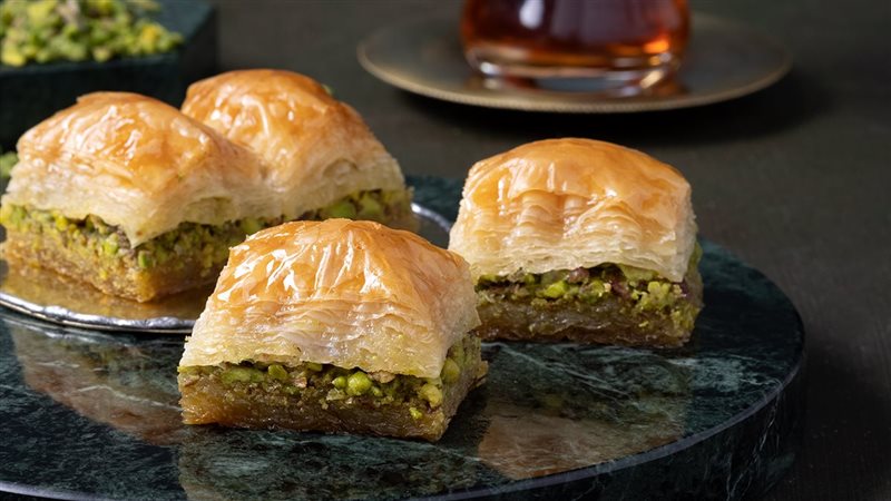 تفسير رؤية البقلاوة