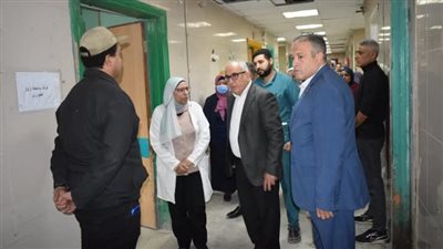 رئيس التأمين الصحي يتفقد مستشفى مدينة نصر ويوجه بتطوير معمل التحاليل الطبية