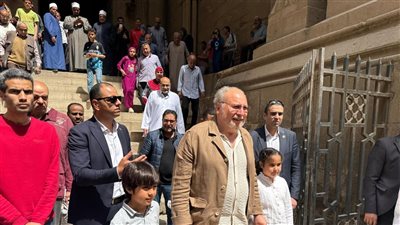  الملك فؤاد الثاني يبدأ زيارته السنوية إلى مصر بزيارة بمسجد الرفاعي (صور)