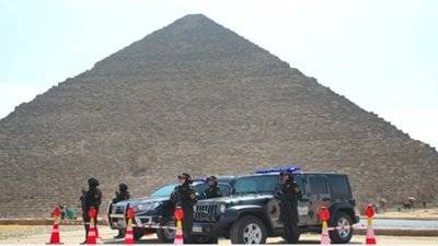 استعدادات أمنية مكثفة لتأمين احتفالات المواطنين بعيد الفطر (صور)