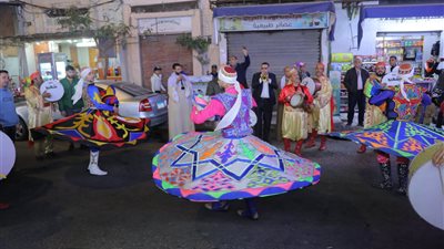 مائدة جبر الخواطر بالإسكندرية تختتم شهر رمضان بالفلكلور الشعبي والتنورة 