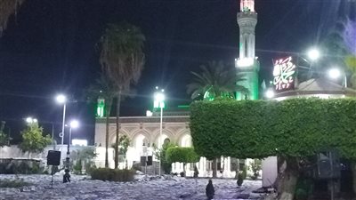 فتح حديقة القنائي لأداء صلاة عيد الفطر المبارك لأول مرة بقنا (فيديو)