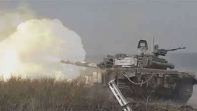 الحرب تستعر، روسيا تستهدف مطارات عسكرية ومستودعات أوكرانية في 152 منطقة