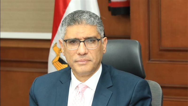 محافظ الجيزة 