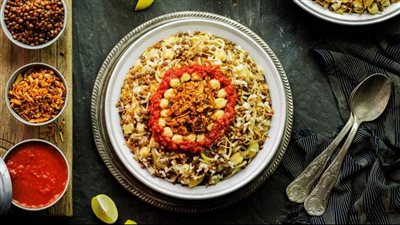 الأكلة الرسمية آخر يوم رمضان، طريقة عمل الكشري المصري زي المحلات