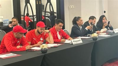 منتخب مصر تحت 17 عاما بالقميص الأبيض أمام جنوب أفريقيا