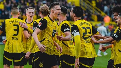 بوروسيا دورتموند يفوز على ماينز بثلاثية في الدوري الألماني