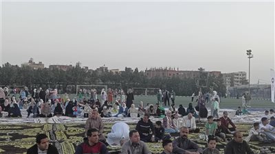 تكبيرات وأجواء صلاة العيد من الساحة الشعبية بالشرقية (بث مباشر)