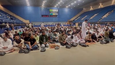 صوت الشيخ جمال القرجاوي، تكبيرات عيد الفطر المبارك من أمريكا (فيديو)