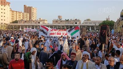 بعد صلاة العيد، أهالي مطروح يهتفون 