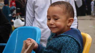 بهجة العيد تغمر ساحات المساجد، فرحة الأطفال في عيد الفطر 2025 (فيديو وصور)
