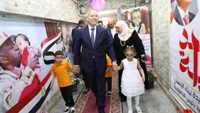 محافظ القاهرة يتفقد دار السندس للأيتام (صور)