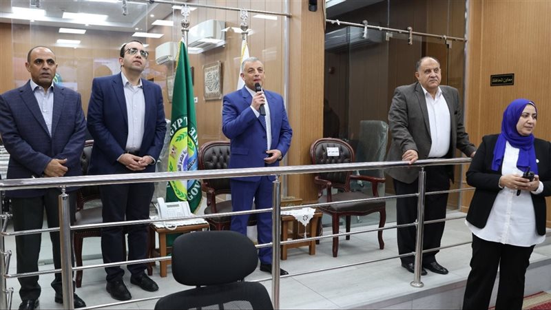 داخل مركز التحكم