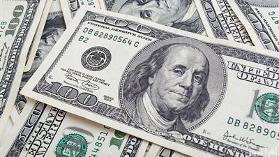 خبير يكشف سبب تجاوز سعر الدولار لـ حاجز الـ 51 جنيها خلال تعاملات اليوم الأحد 