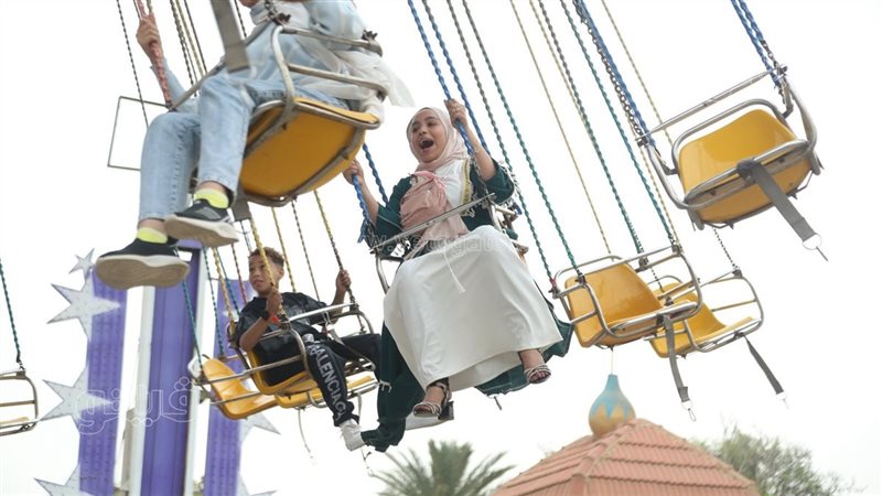 احتفال المصريين بعيد