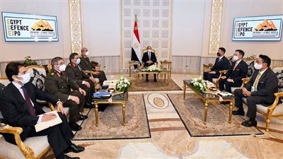  شاهد.. السيسي يستقبل رؤساء شركة داسو الفرنسية وهانوا الكورية الجنوبية
