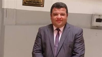 رئيس إهناسيا ببني سويف يوجه المركز التكنولوجي بتسهيل إجراءات التصالح