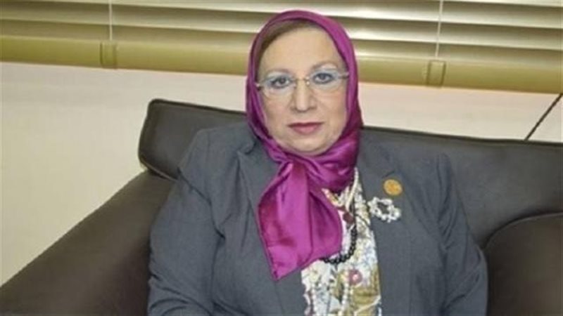 الدكتورة إيناس عبد